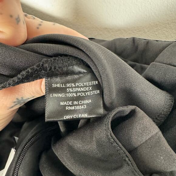 Sam Edelman Off the Shoulder Jumpsuit Black Sz 4 Minimalist Party Glam Cocktail - Picture 7 of 10